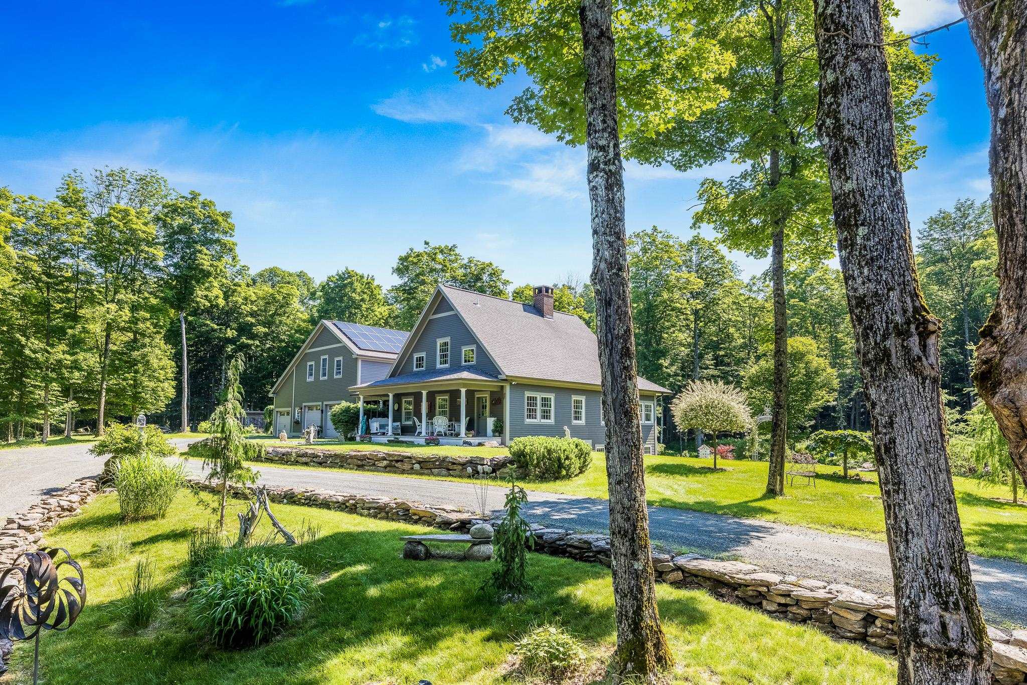 504 Chapel Hill Road Norwich, VT 05055 - Photo 1 of 28