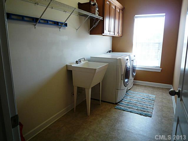 10530 Paxton Run Road Charlotte, NC 28277 - Photo 15 of 16 Gallery Image 15