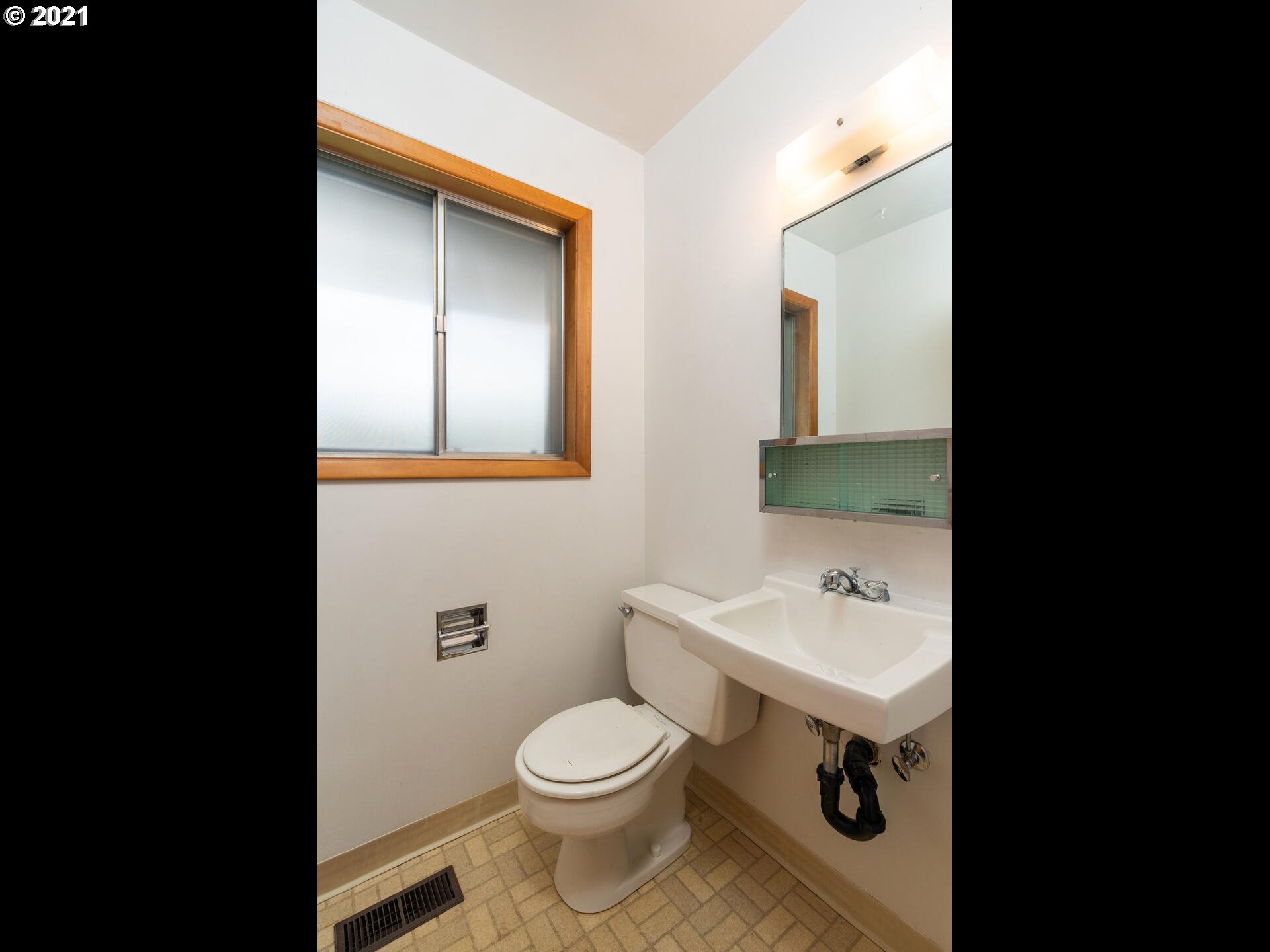 10960 Southwest Butner Road Portland, OR 97225 - Photo 21 of 26 Gallery Image 21