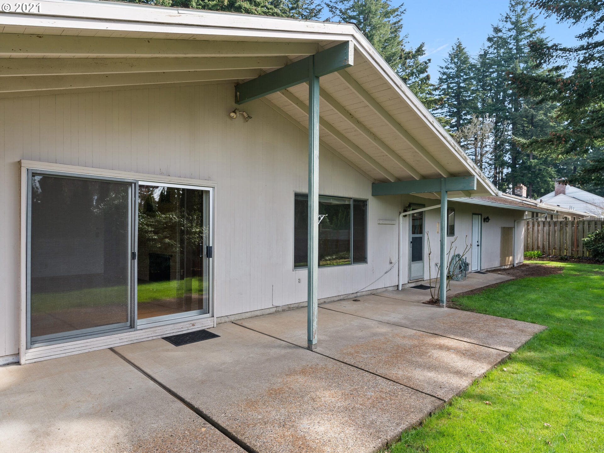 10960 Southwest Butner Road Portland, OR 97225 - Photo 22 of 26 Gallery Image 22