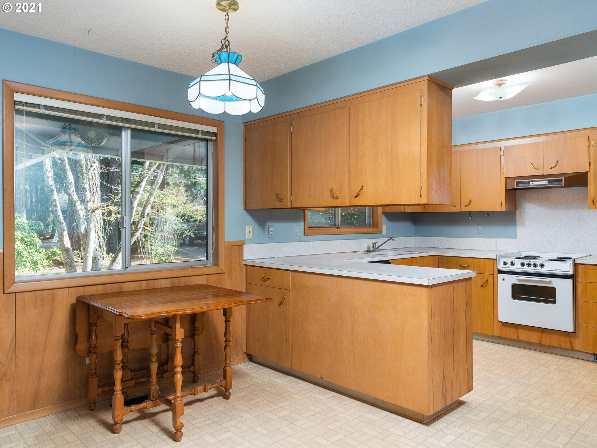 10960 Southwest Butner Road Portland, OR 97225 - Photo 8 of 26 Gallery Image 8