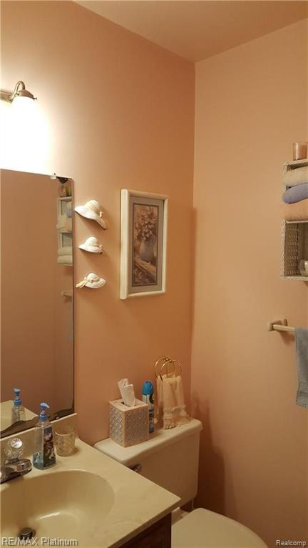 13316 North Horrell Road Fenton, MI 48430 - Photo 14 of 38