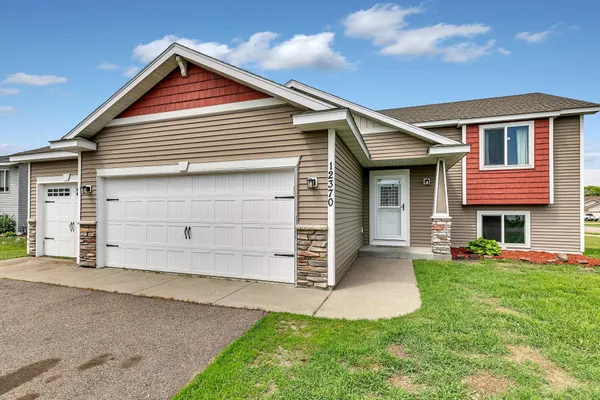 $300,000 | 12370 44th Avenue, Becker, MN 55308