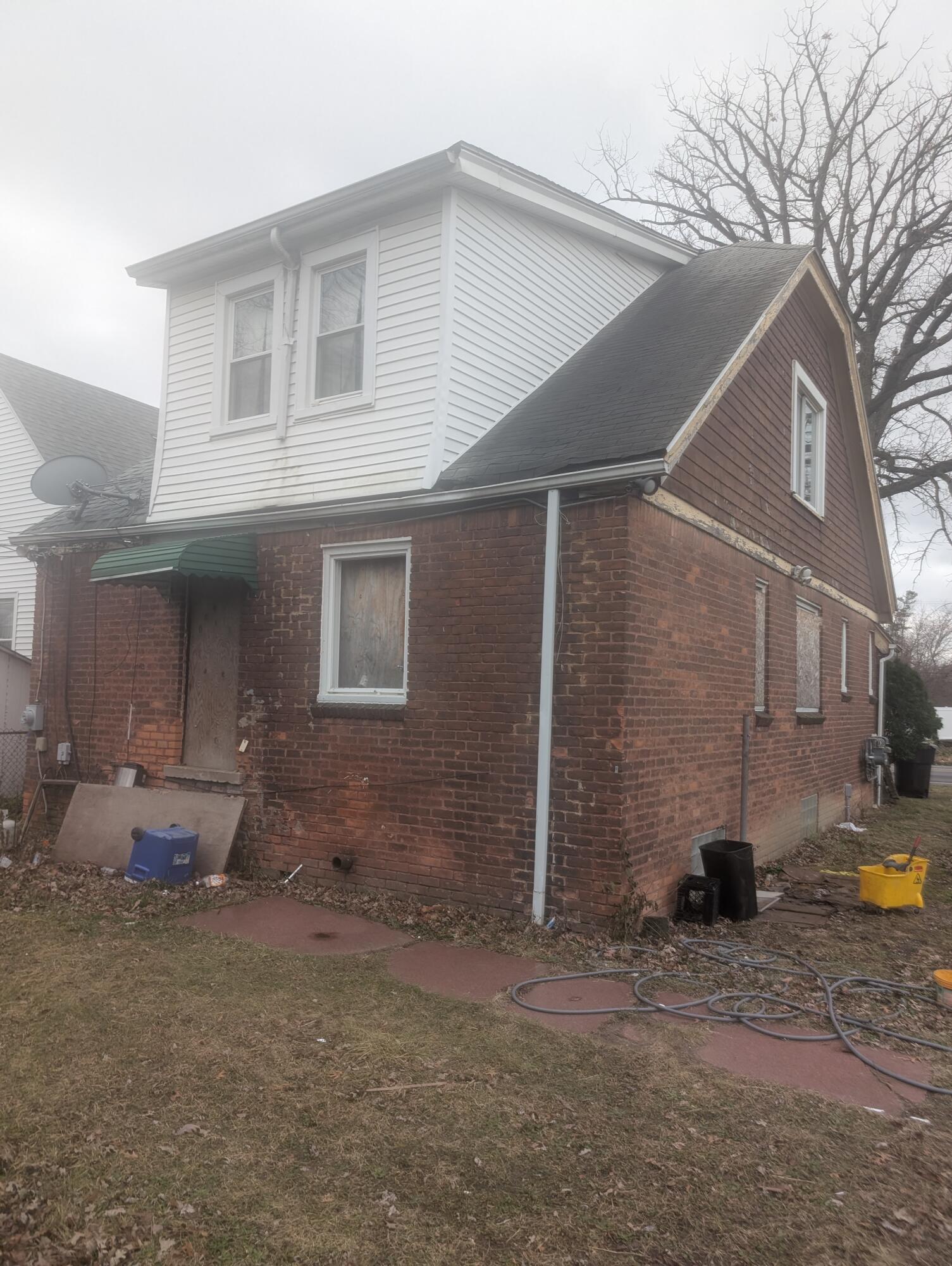 13632 Meyers Road Detroit, MI 48227 - Photo 3 of 3 PXL_20250101_194944183