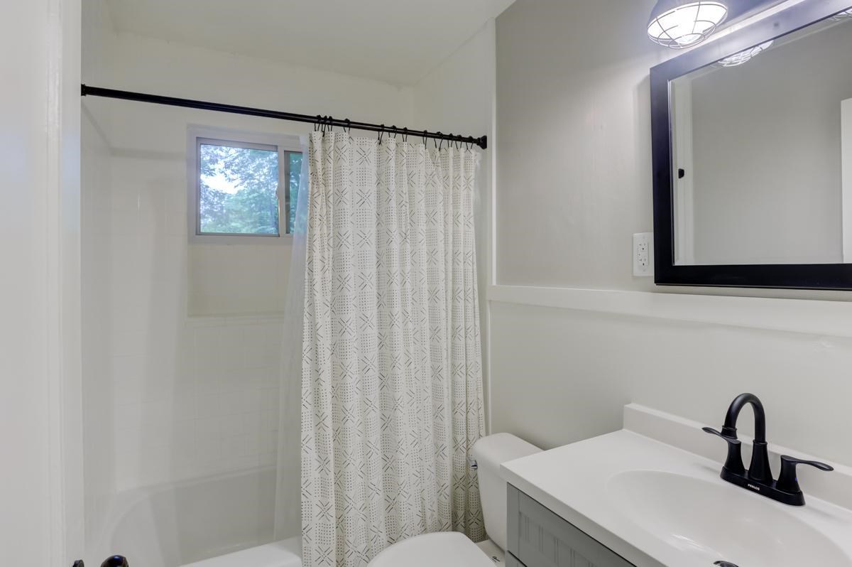 4555 Verne Road Memphis, TN 38117 - Photo 10 of 17
