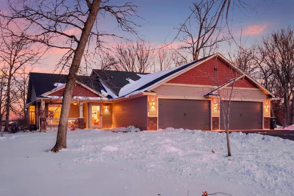 $489,900 | 29075 151st Street Northwest, Zimmerman, MN 55398