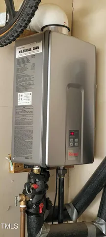 $595,000 | 3712 Sawyers Mill Drive, Apex, NC 27539