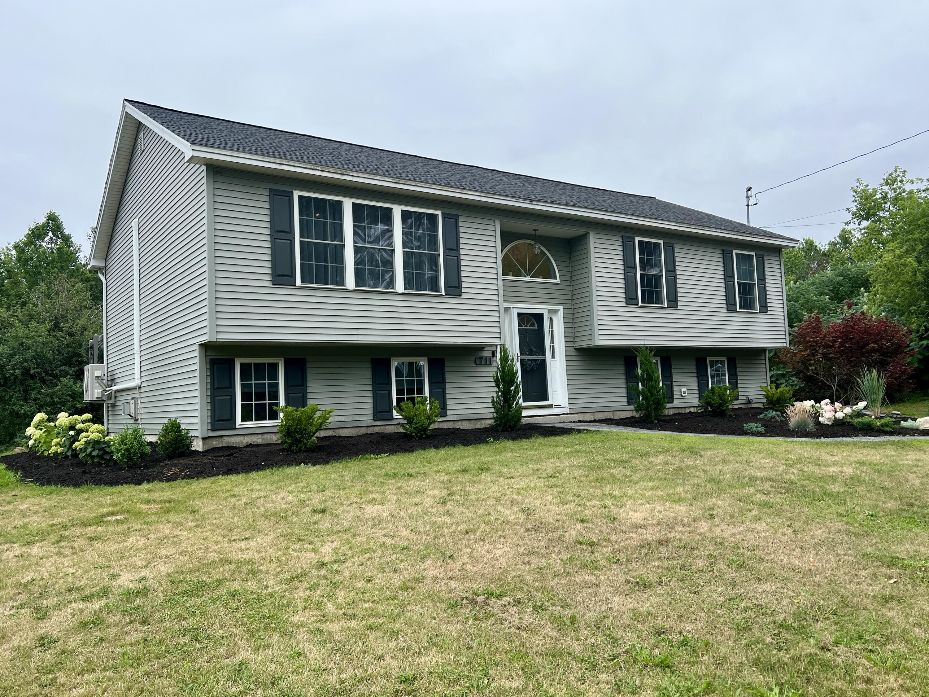 711 Bog Road