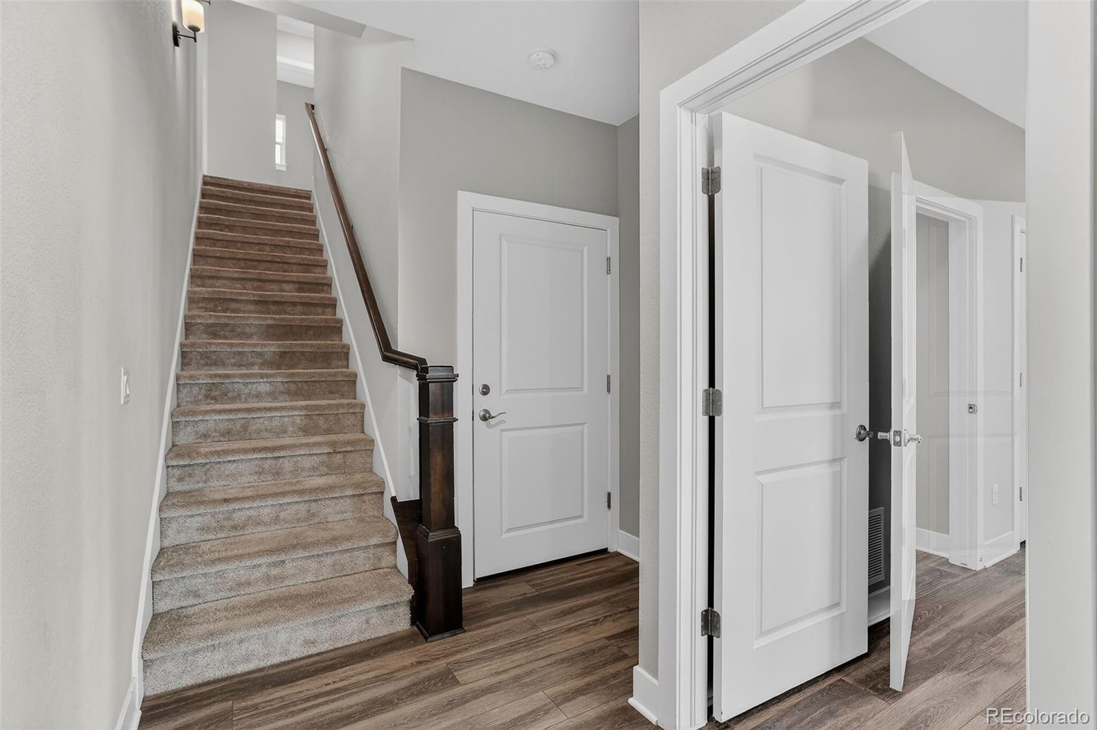 5181 Vivian Street Wheat Ridge, CO 80033 - Photo 8 of 48