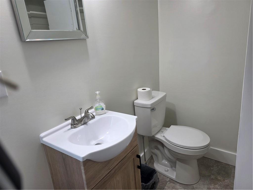 1030 Dixon Road Clymer, PA 15728 - Photo 7 of 28