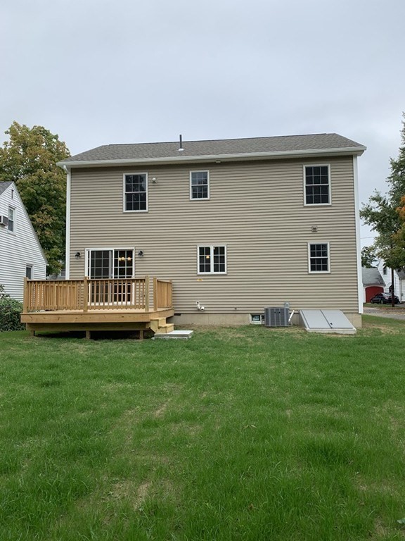 109 Wilton Street Springfield, MA 01109 - Photo 25 of 26
