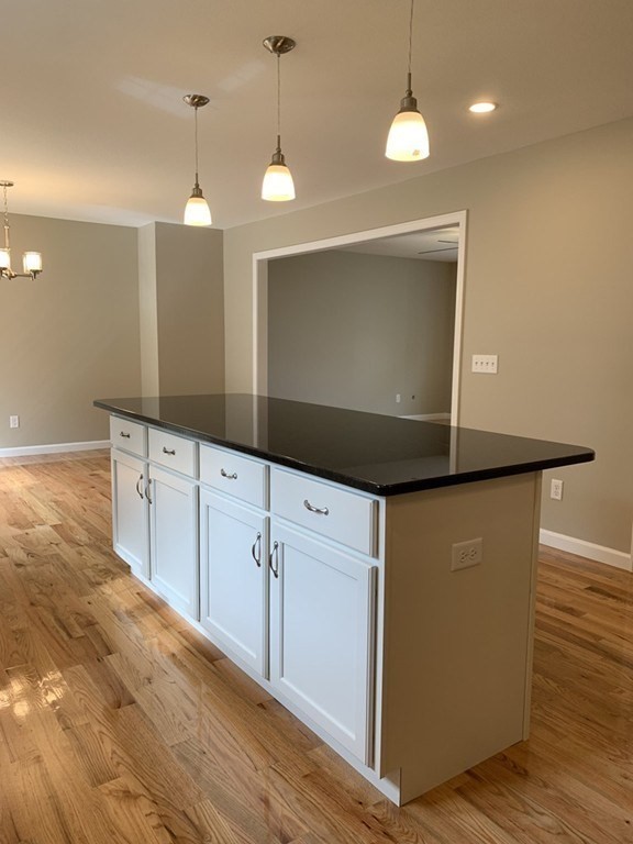 109 Wilton Street Springfield, MA 01109 - Photo 7 of 26