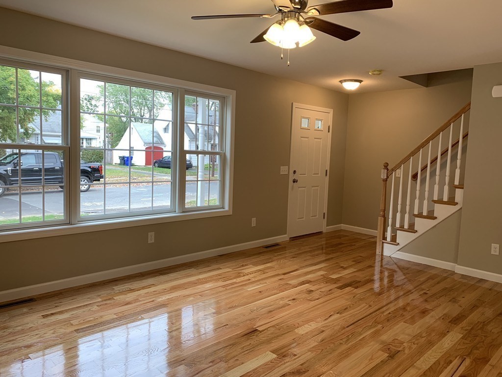 109 Wilton Street Springfield, MA 01109 - Photo 10 of 26