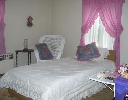 34 Rumbaugh Avenue Mount Pleasant, PA 15666 - Photo 10 of 17 Bedroom. BED ROOM NO 2 ON FIRST FLOOR