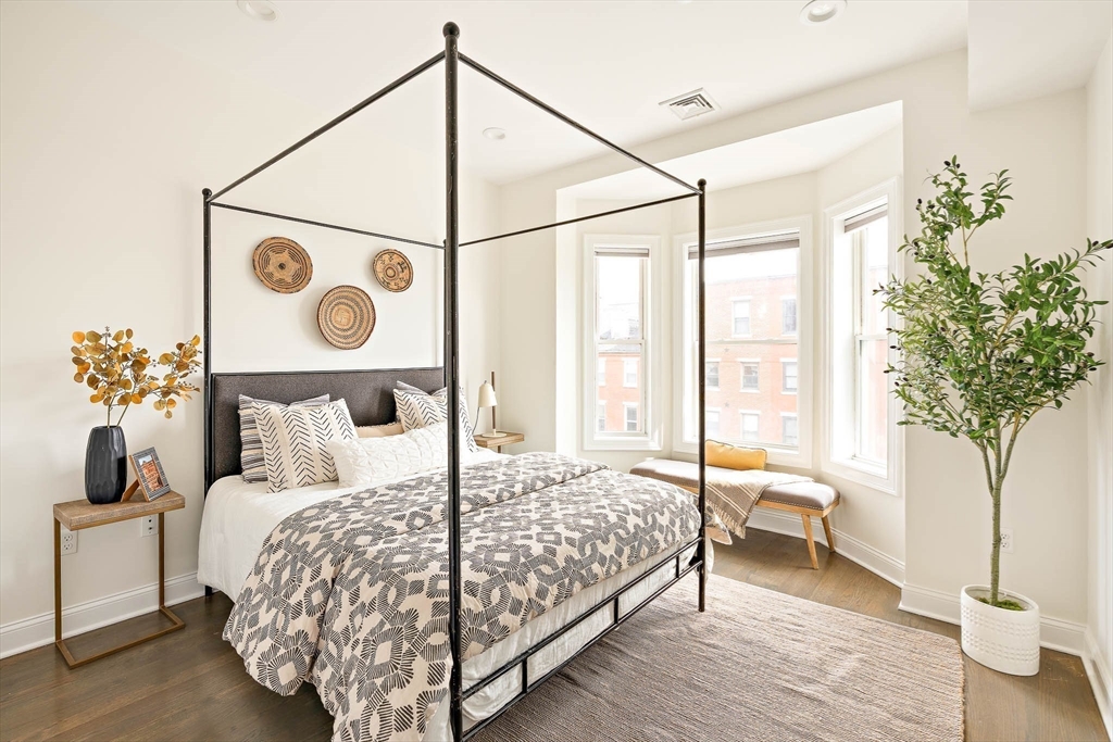 18 Chelsea Street, Unit 3 Boston, MA 02128 - Photo 9 of 17