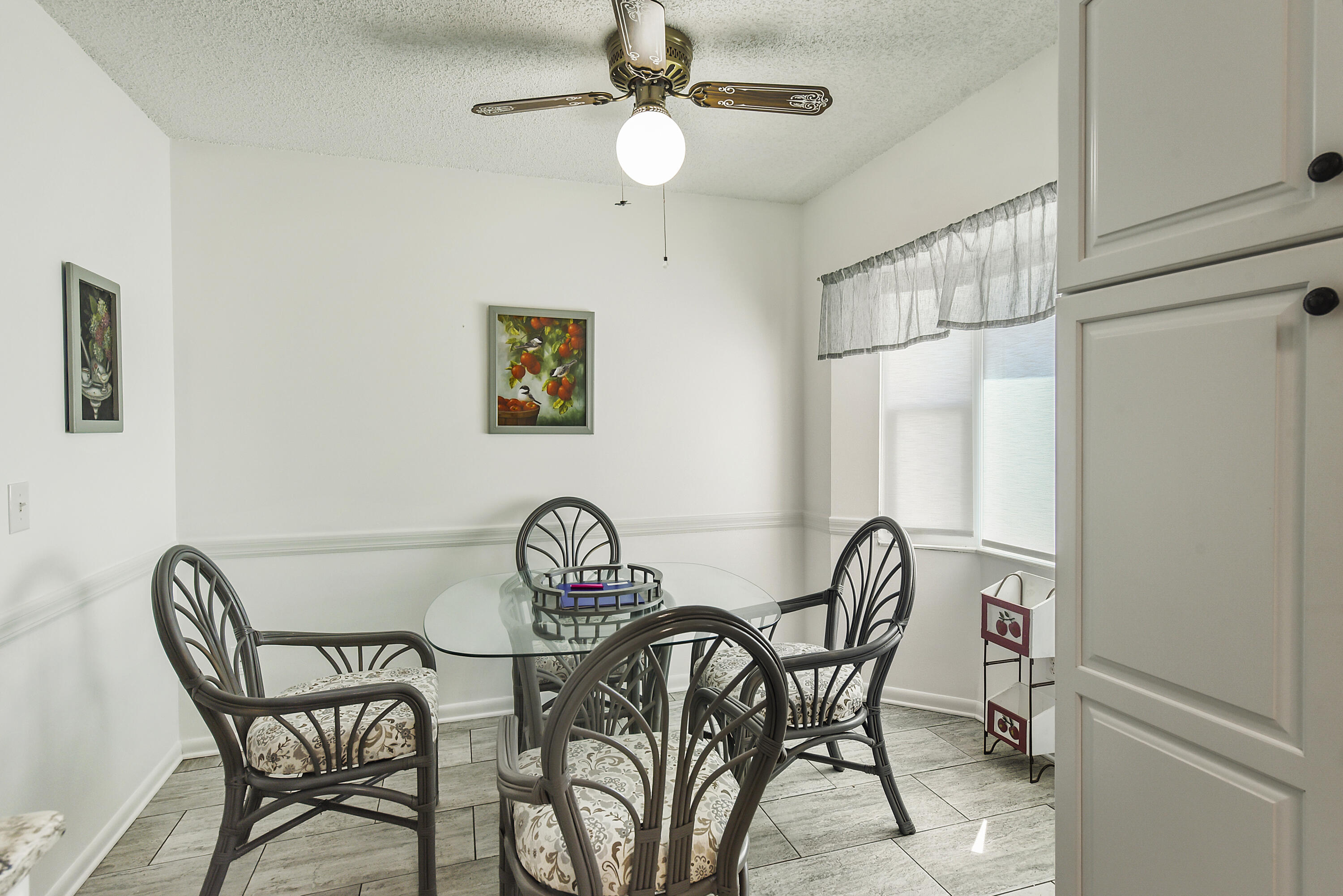 6940 Southeast Lillian Court Stuart, FL 34997 - Photo 11 of 28 Eat in kitchen