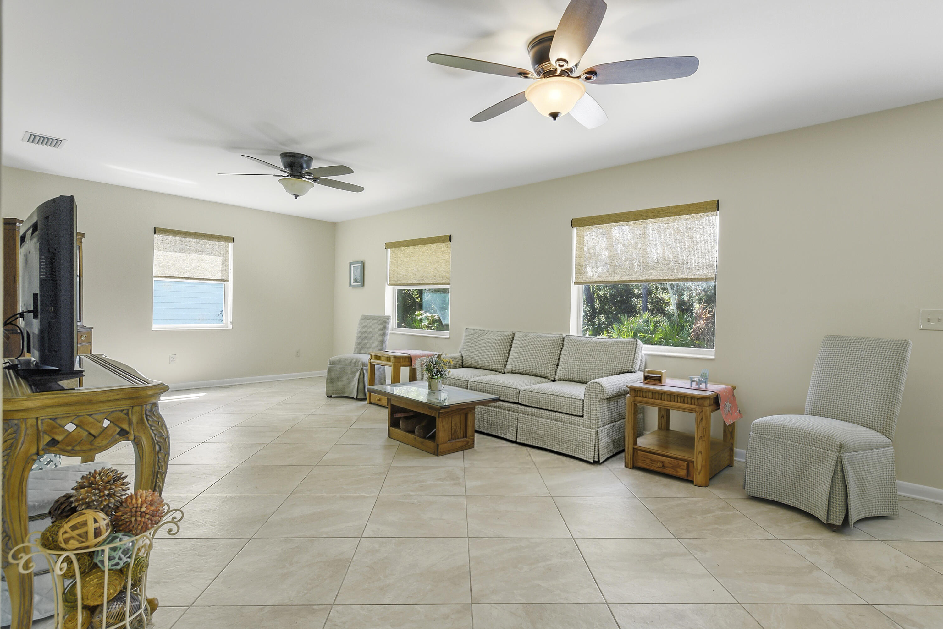 6940 Southeast Lillian Court Stuart, FL 34997 - Photo 15 of 28 Florida room