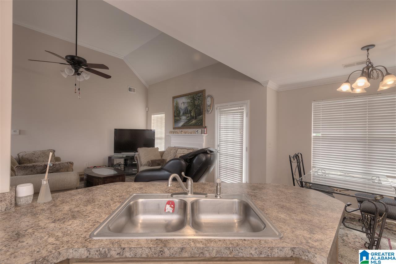 5389 Summerset Way Bessemer, AL 35022 - Photo 7 of 25