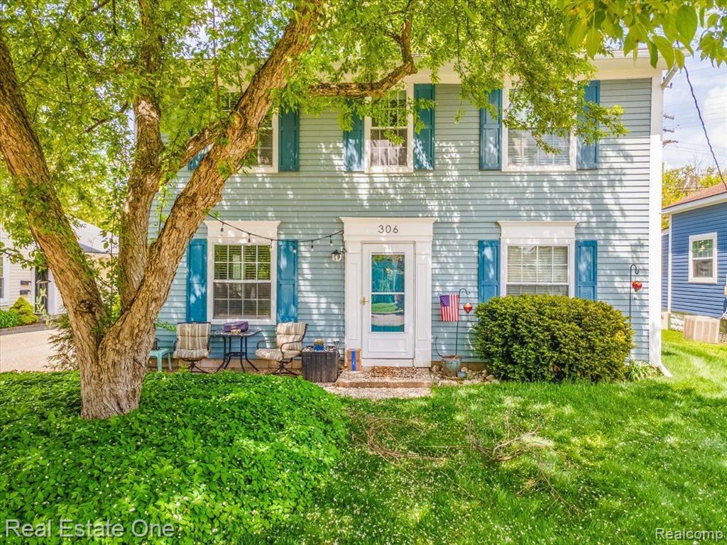308 Roe Street Plymouth, MI 48170 - Photo 4 of 16