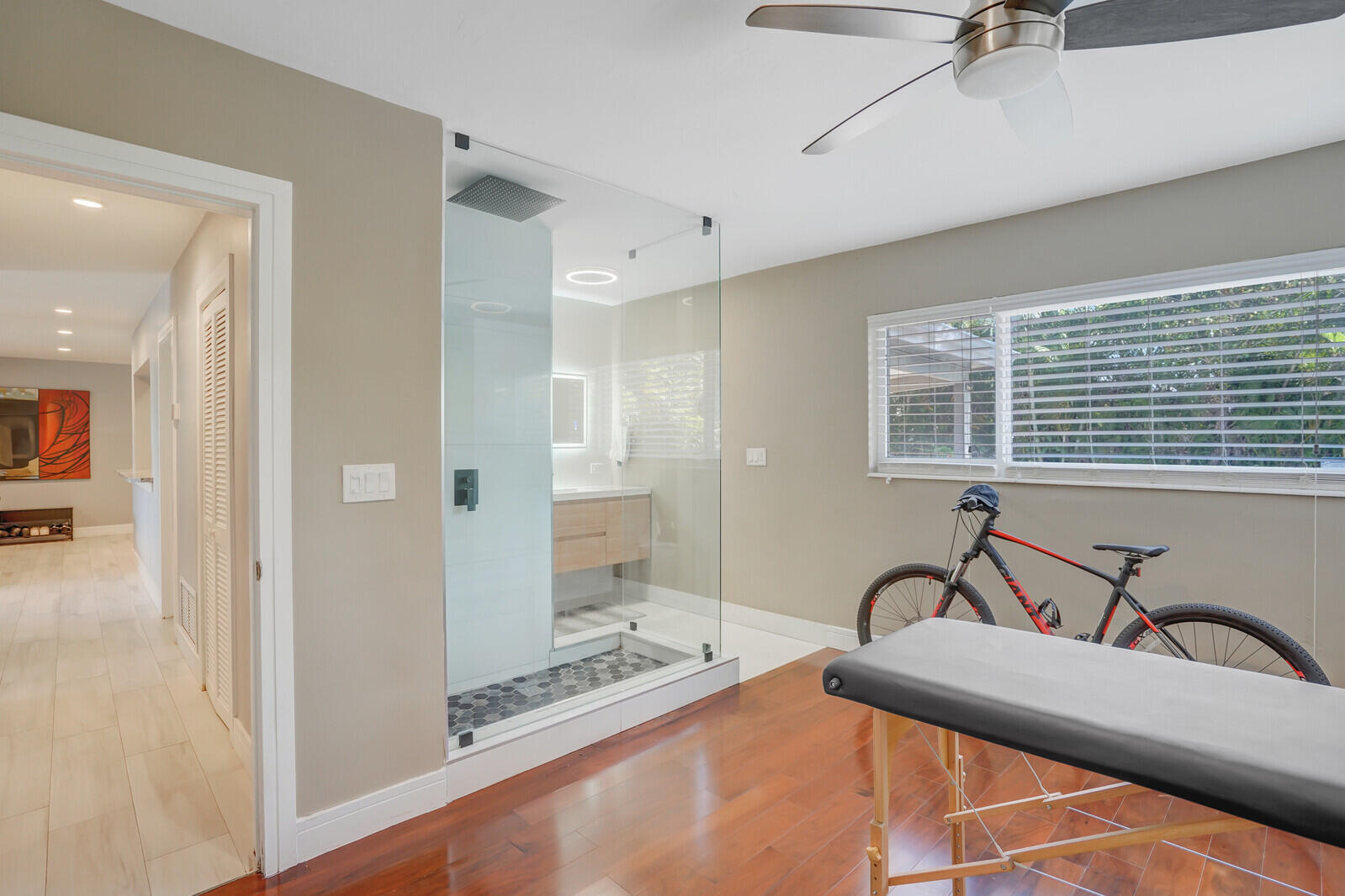 3098 Northeast 5th Avenue Boca Raton, FL 33431 - Photo 14 of 28 a view of a livingroom with a sink