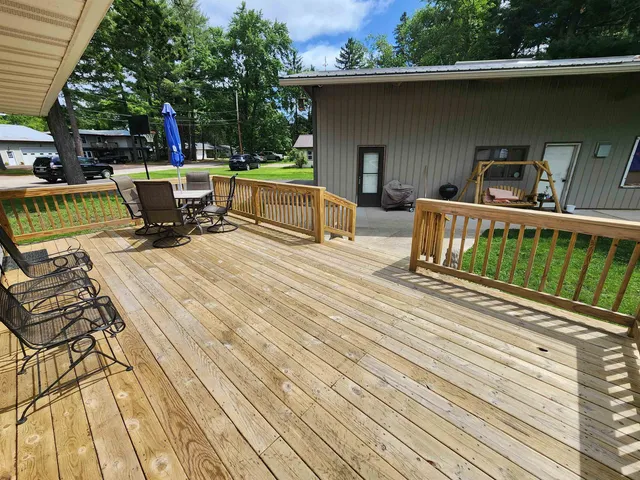 $285,000 | E1761 Amy Street, Waupaca, WI 54981