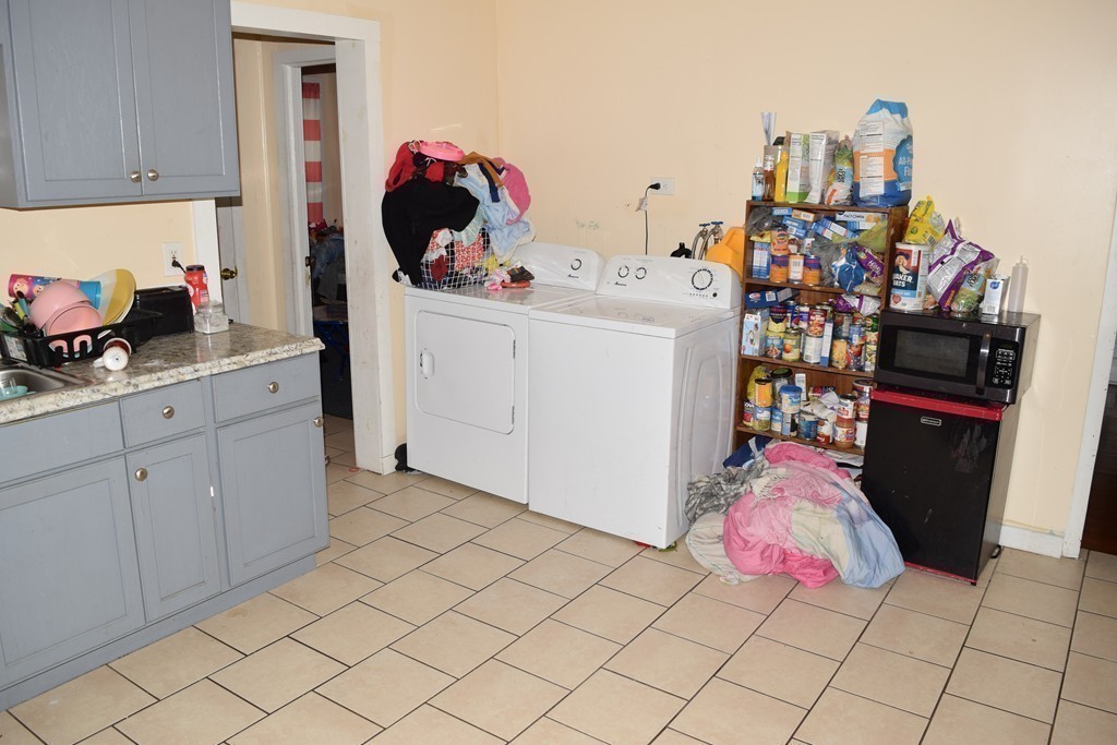 257-259 East Street Springfield, MA 01104 - Photo 20 of 34
