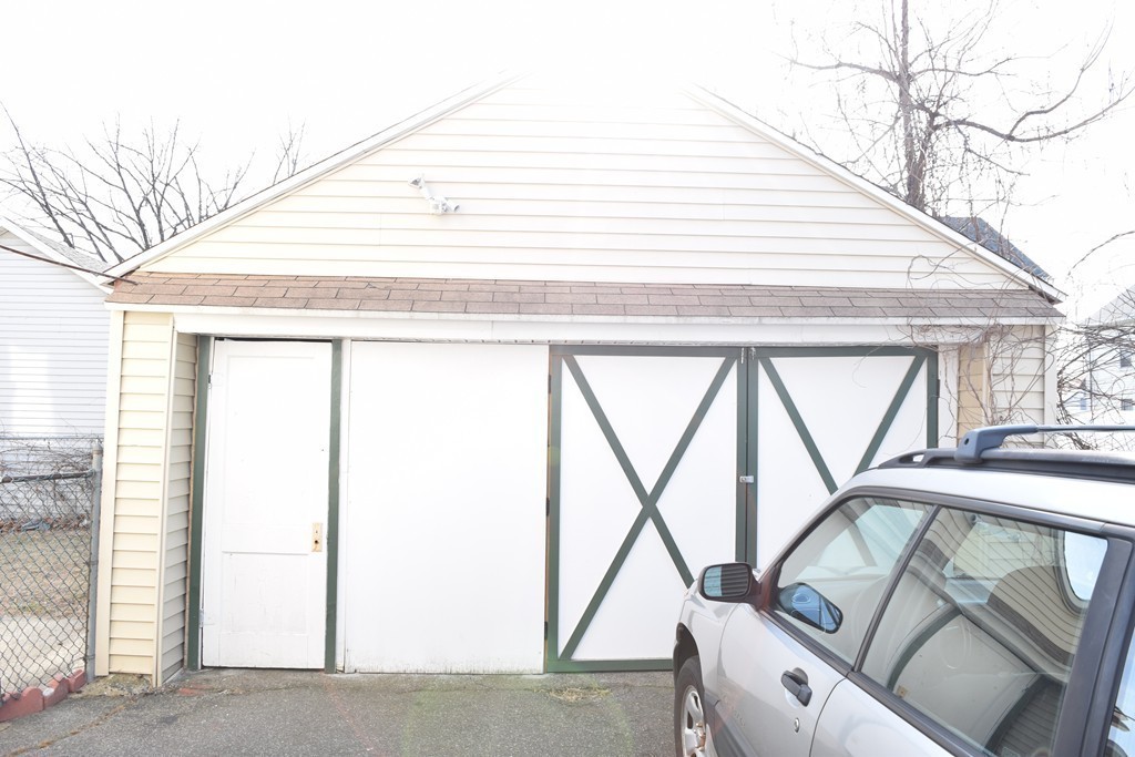 257-259 East Street Springfield, MA 01104 - Photo 31 of 34