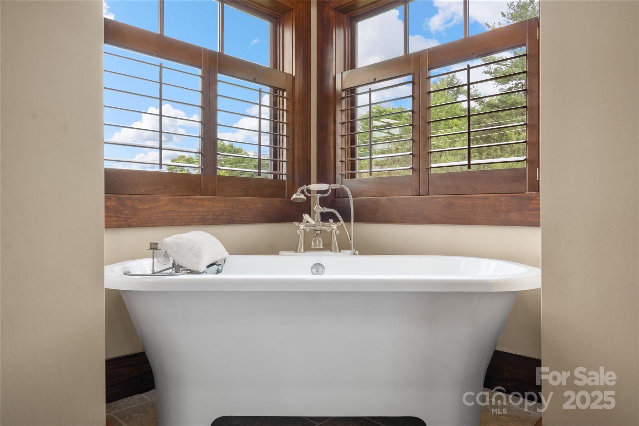 4862 Pinnacle Mountain Road Zirconia, NC 28790 - Photo 14 of 44