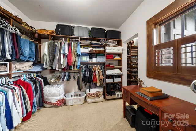 $1,750,000 | 4862 Pinnacle Mountain Road, Zirconia, NC 28790