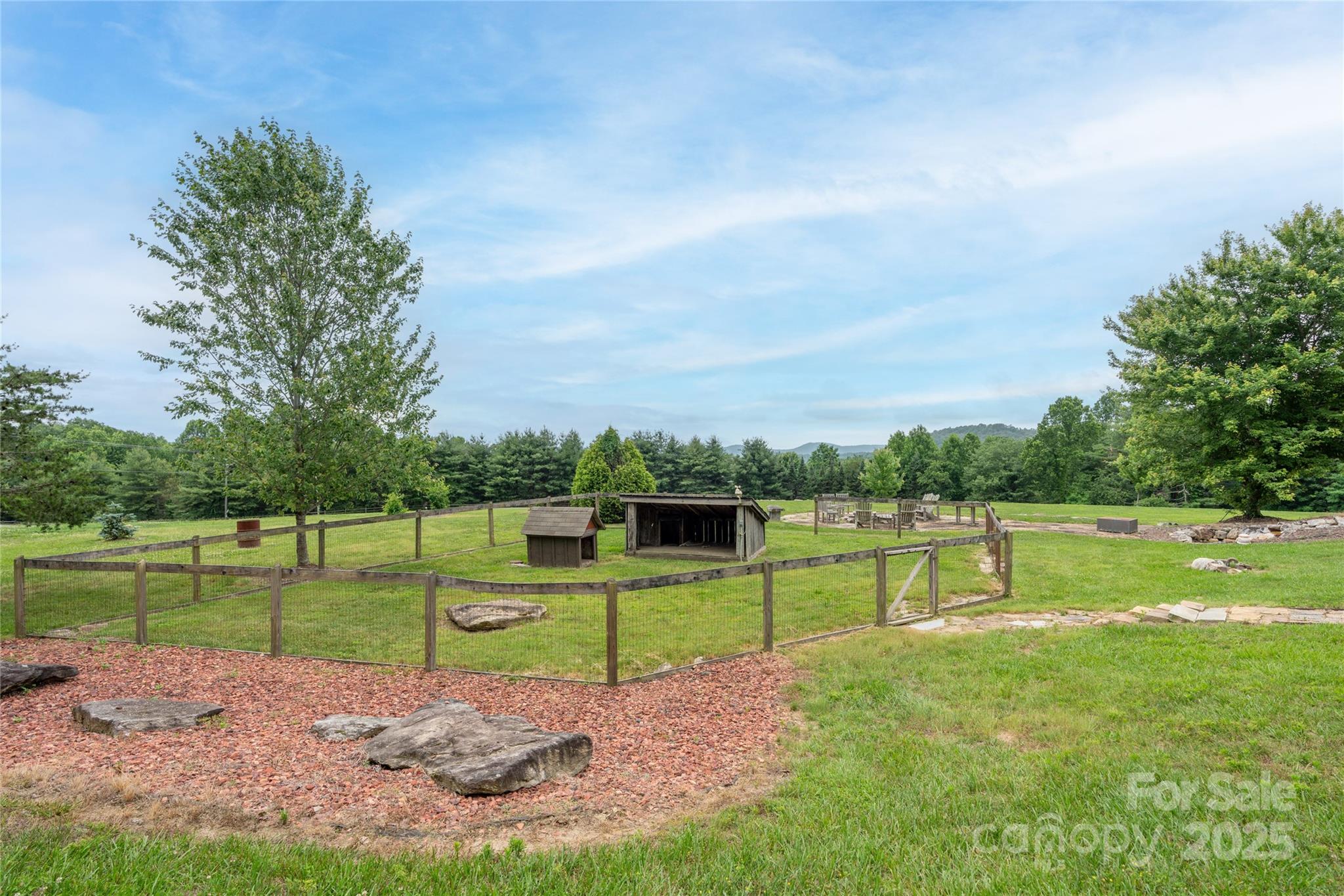 4862 Pinnacle Mountain Road Zirconia, NC 28790 - Photo 38 of 44