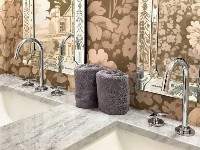 $1,490,900 | 414 Northwest 52nd Street, Miami, FL 33127