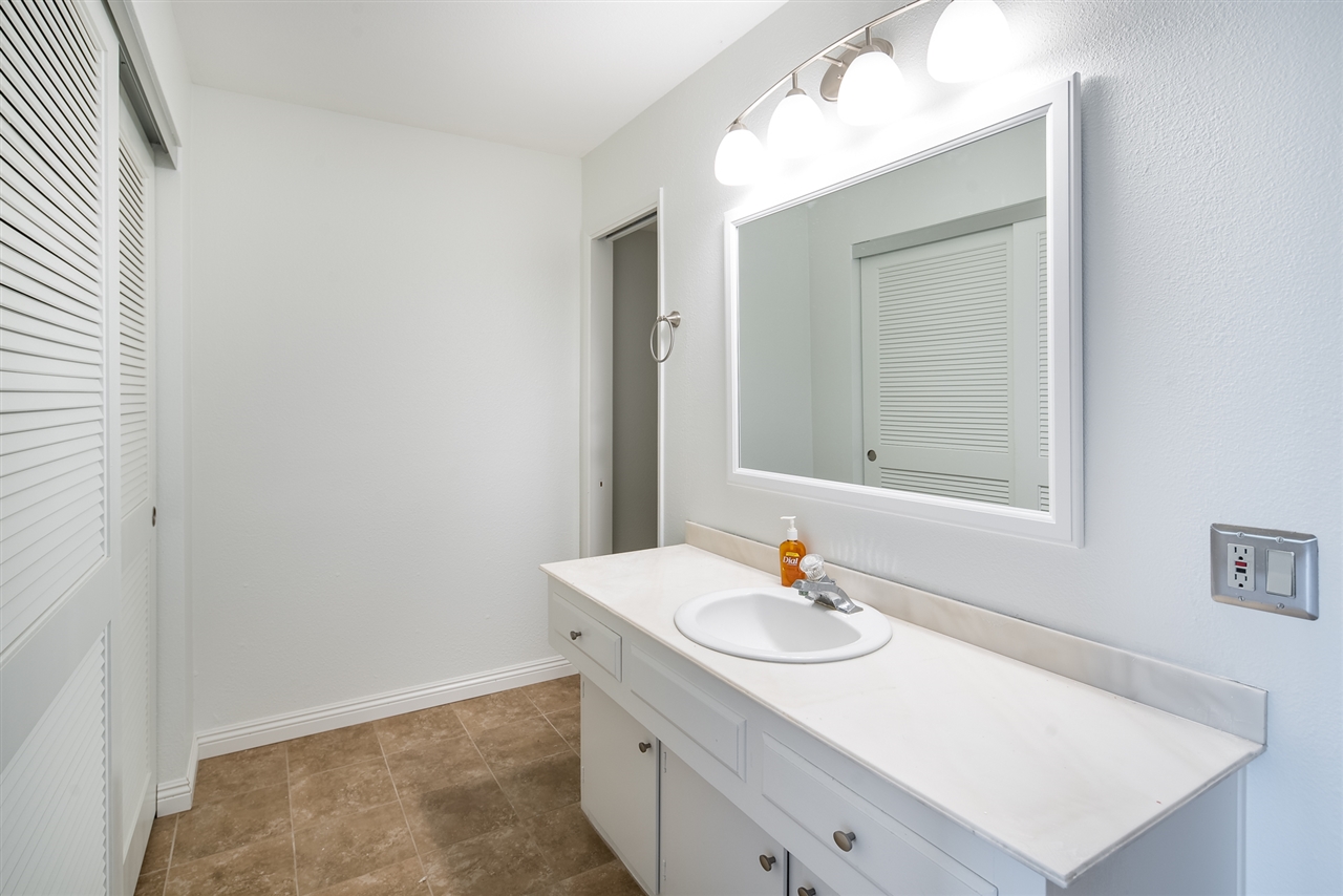 6385 Rancho Mission Road, Unit 1 San Diego, CA 92108 - Photo 13 of 25