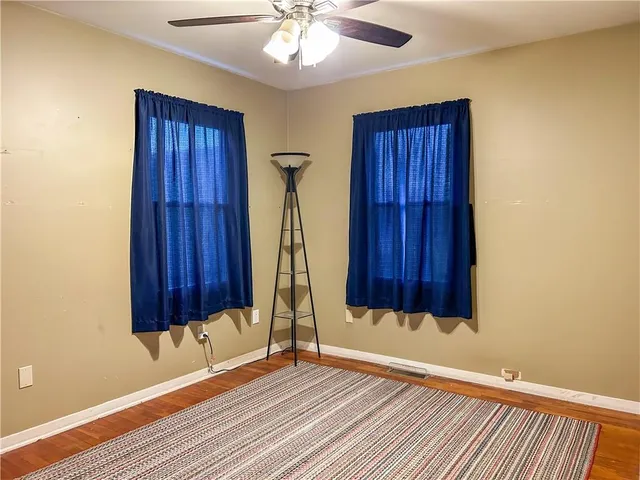 $349,000 | 2222 State Line Road, Prescott, KS 66767