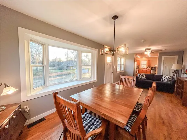 $349,000 | 2222 State Line Road, Prescott, KS 66767