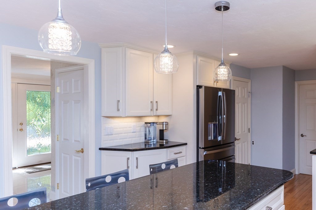 17 Magnolia Road Sharon, MA 02067 - Photo 12 of 38