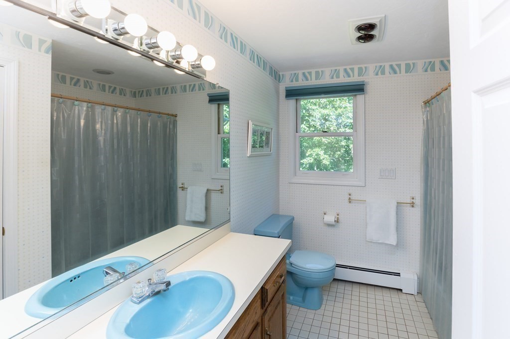 17 Magnolia Road Sharon, MA 02067 - Photo 30 of 38
