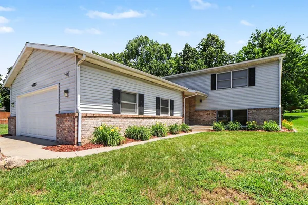 $369,900 | 4325 Armand Avenue, La Porte, IN 46350