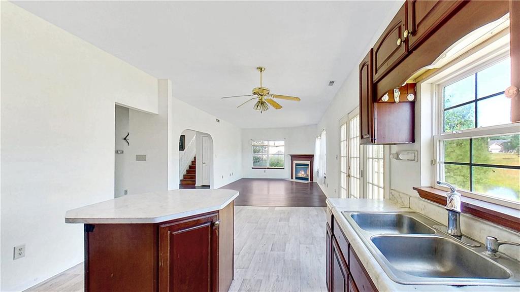 5354 Rippling Brook Way Carmel, IN 46033 - Photo 7 of 32 Gallery Image 7