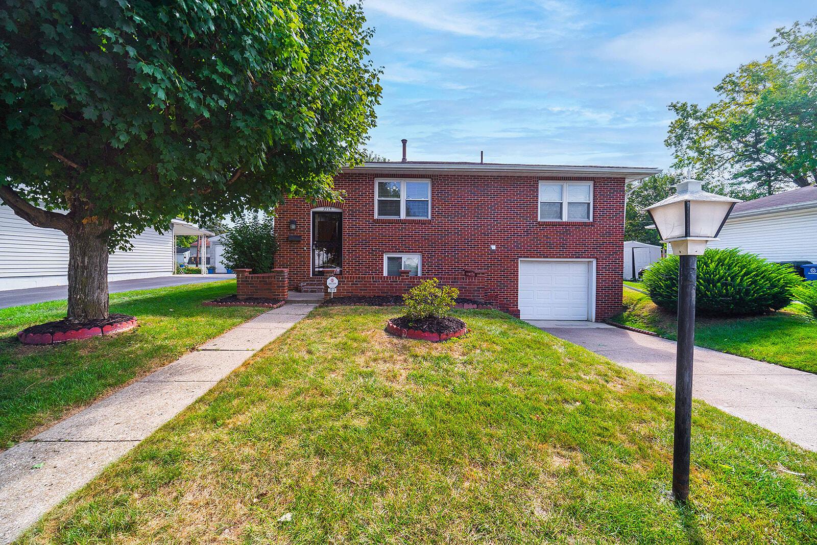 3914 Edendale Road Columbus, OH 43207 - Photo 1 of 39 3914 Edendale-1
