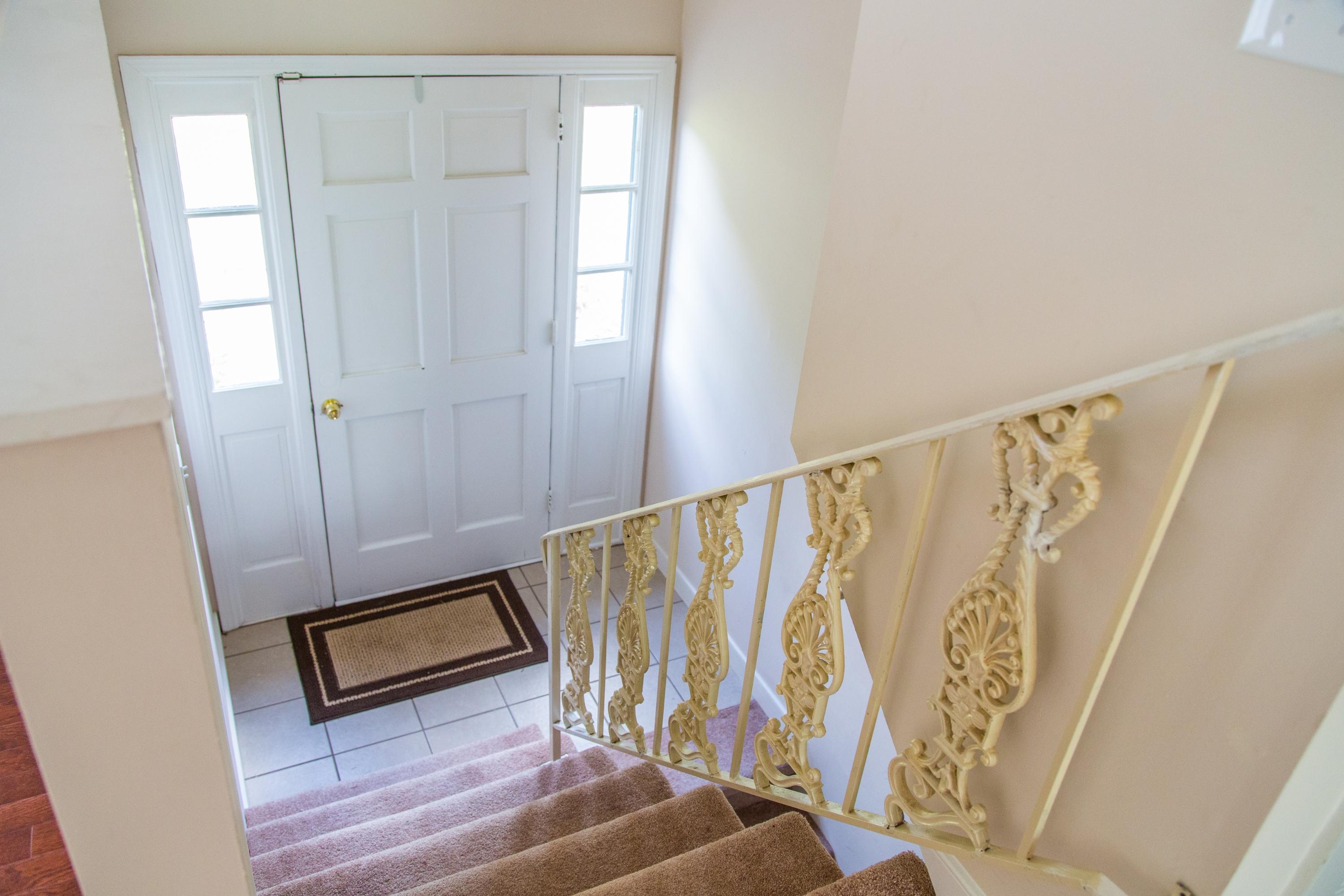 10826 Dundee Road Knoxville, TN 37934 - Photo 3 of 25 Dundee DiFranco Home Team Foyer