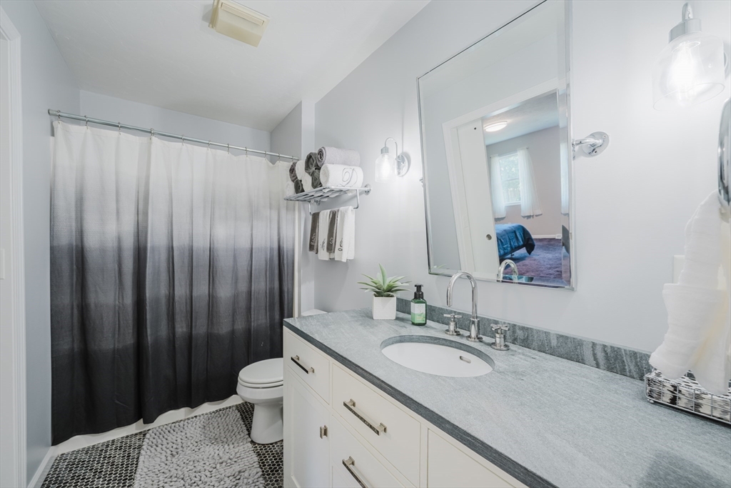 44 Old Forge Road Weymouth, MA 02190 - Photo 21 of 42 Gallery Image 21