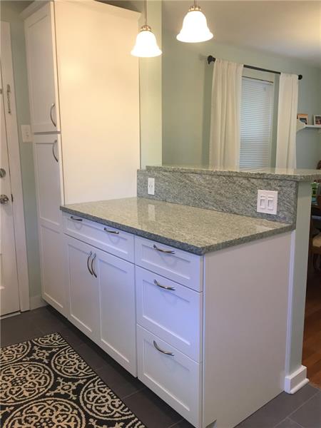 312 Byron Road Pittsburgh, PA 15237 - Photo 3 of 9 Gallery Image 3