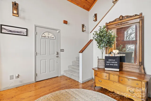 $748,500 | 106 Bishop Cove Road, Fairview, NC 28730