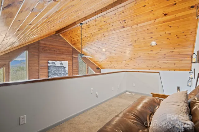 $748,500 | 106 Bishop Cove Road, Fairview, NC 28730