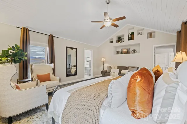 $748,500 | 106 Bishop Cove Road, Fairview, NC 28730