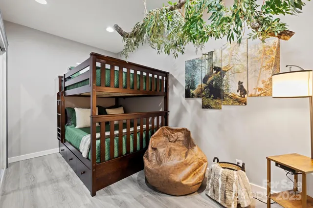 $748,500 | 106 Bishop Cove Road, Fairview, NC 28730