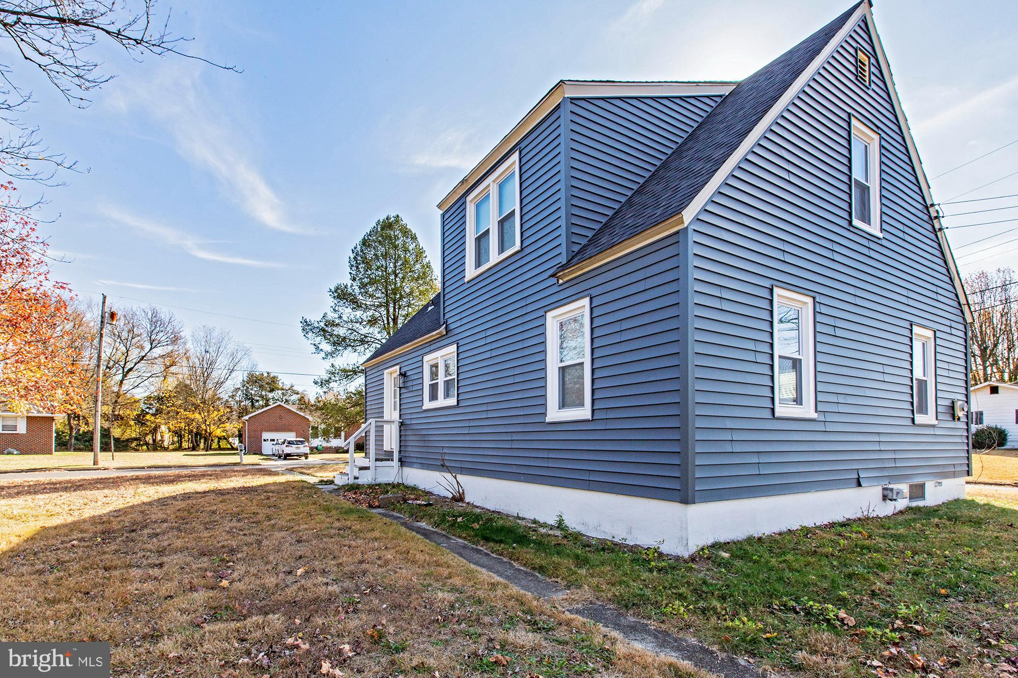 111 Grove Street Penns Grove, NJ 08069 - Photo 25 of 27 a view of a yard in front view of a house