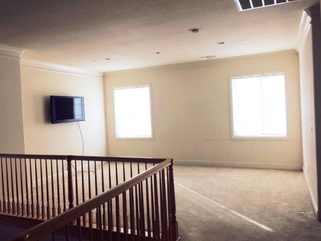 309 Carrick Circle Hayward, CA 94542 - Photo 7 of 12 a view of an empty room with a window