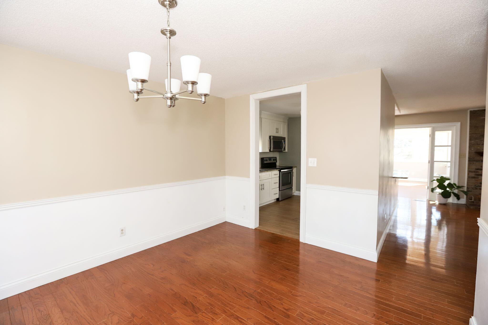 1236 Chelsea Road Knoxville, TN 37922 - Photo 10 of 29 chelsea dining