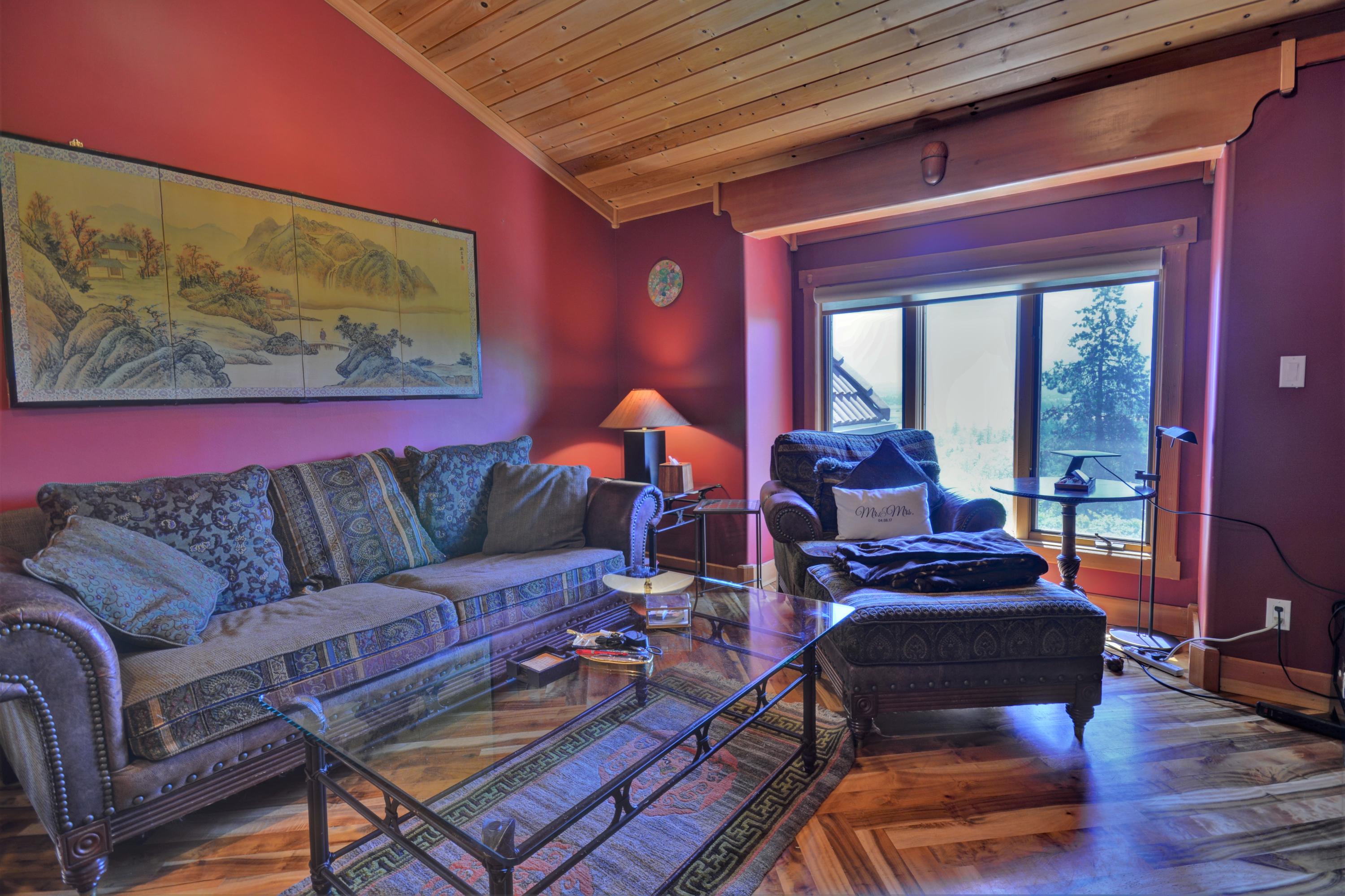 2421 Old Military Road Central Point, OR 97502 - Photo 12 of 35 40